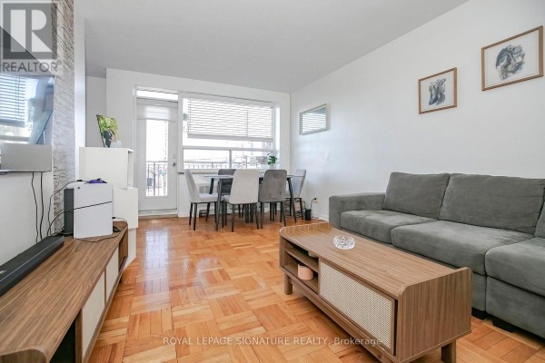 Kitchen - 305 - 219 Wilson Avenue, Toronto, ON M5M3B2 Photo 3