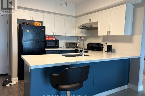 Primary Bedroom - 305 - 299 Cundles Road E, Barrie, ON L4M0K9 Photo 3