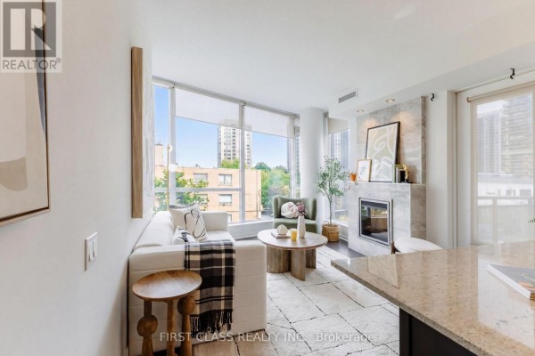 305 - 30 Canterbury Place, Toronto, ON, photo 2