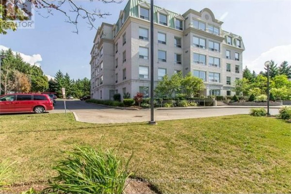 305 - 405 Erb Street W, Waterloo, ON, photo 2