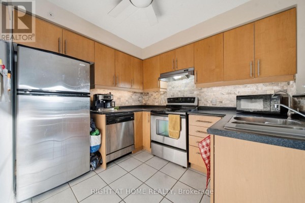 Bedroom - 305 - 415 Grange Road, Guelph, ON N1E0C4 Photo 3