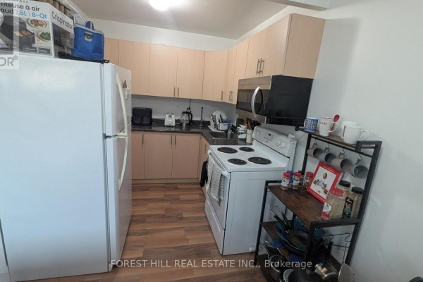 305 - 55 Neptune Drive, Toronto, ON, photo 2
