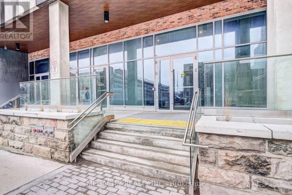 305 - 60 Frederick Street, Kitchener, ON N2H0C7 Photo 3