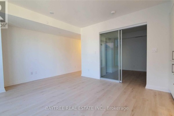 305 - 99 Foxbar Road, Toronto, ON M4V2G5 Photo 2