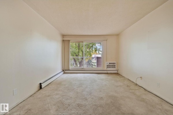 Den - #305 10335 118 St Nw, Edmonton, AB T5K1Y6 Photo 4