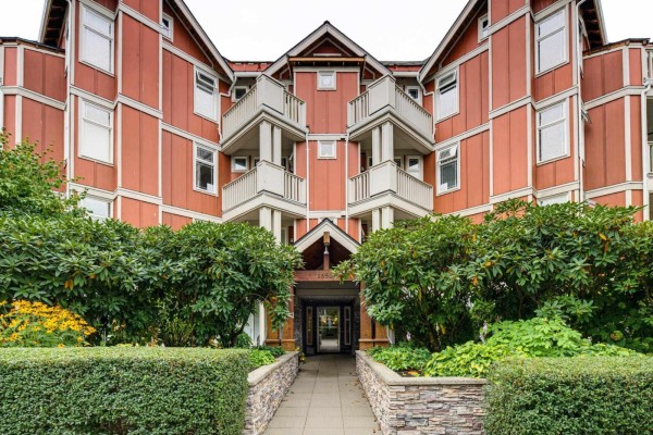 305 15368 16a Avenue, Surrey