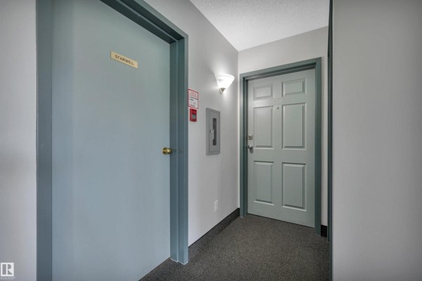 #305 2 Alpine Bv, St  Albert, AB, photo 2