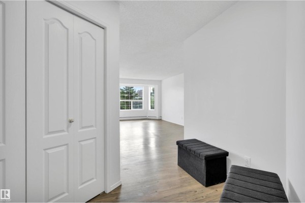 #305 2 Alpine Bv, St  Albert, AB, photo 3