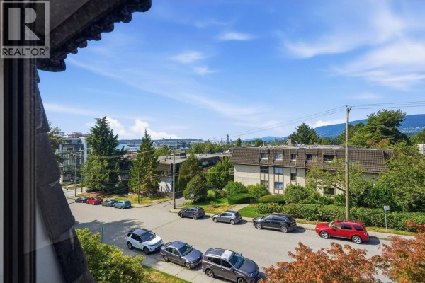 305 275 W 2nd Street, North Vancouver, BC V7M1C9 Photo 5