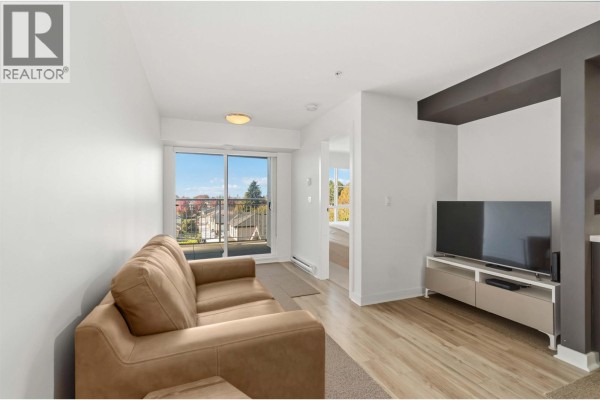 305 2888 E 2nd Avenue, Vancouver