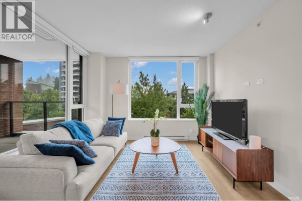 305 3100 Windsor Gate, Coquitlam