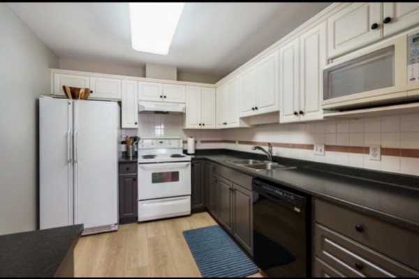 305 33150 4th Avenue, Mission, BC V2V7A3 Photo 4