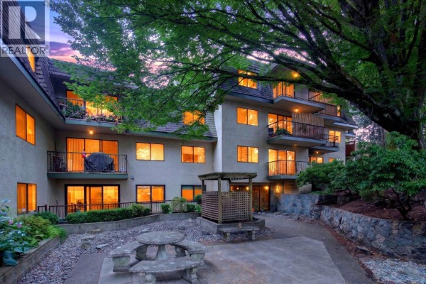 Floor plan of the apartment showing layout and room dimensions - 305 466 E Eighth Avenue, New Westminster