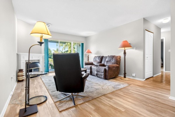 305 5360 205 Street, Langley, BC V3A7Y6 Photo 4