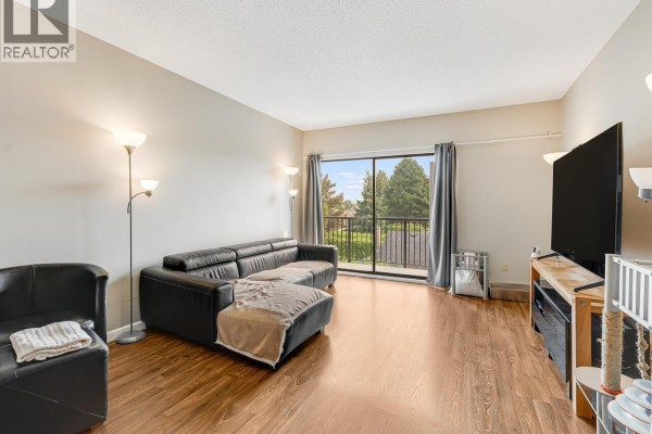305 8760 No. 1 Road, Richmond, BC V7C4L5 Photo 4