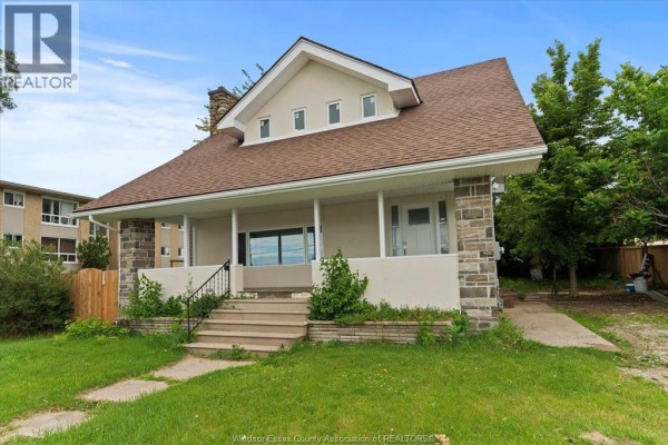 305 Erie, Leamington, ON, photo 3