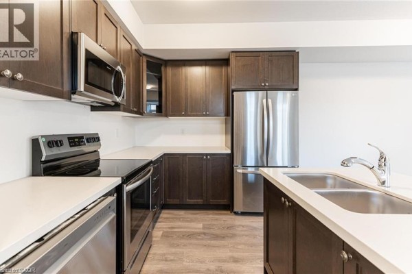 2pc Bathroom - 305 Garner Road W Unit# 46, Ancaster, ON L9G3K9 Photo 4