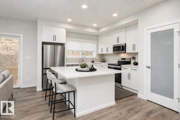 Kitchen - 305 Linden Lo, Leduc, AB T9E8S8 Photo 2