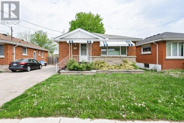 305 Mohawk Road E, Hamilton, ON, photo 2