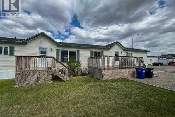 Primary Bedroom - 305 Rodeo Drive, Fort Macleod, AB T0L0Z0 Photo 3