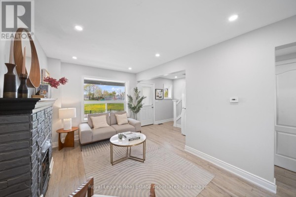 305 Weir Street N, Hamilton, ON, photo 3