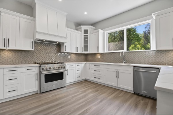 30536 Silverhill Avenue, Mission, BC V4S1H1 Photo 3
