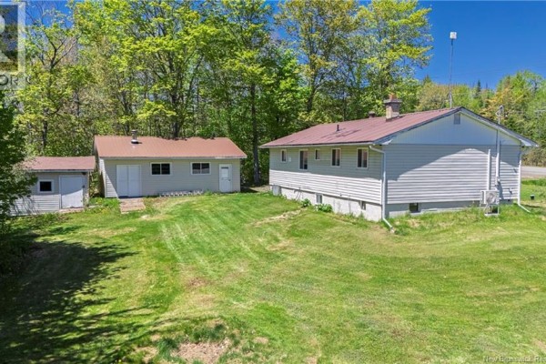 3pc Ensuite bath - 3055 Rte 104, Middle Hainesville, NB E6E1H9 Photo 2