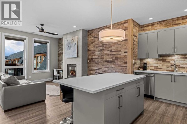 2pc Bathroom - 306, 106 Stewart Creek Rise, Canmore, AB T1W0N3 Photo 4