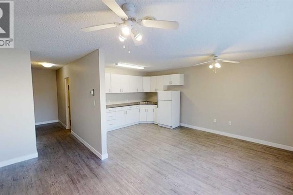 306, 9932 105 Avenue, Grande Prairie, AB, photo 3