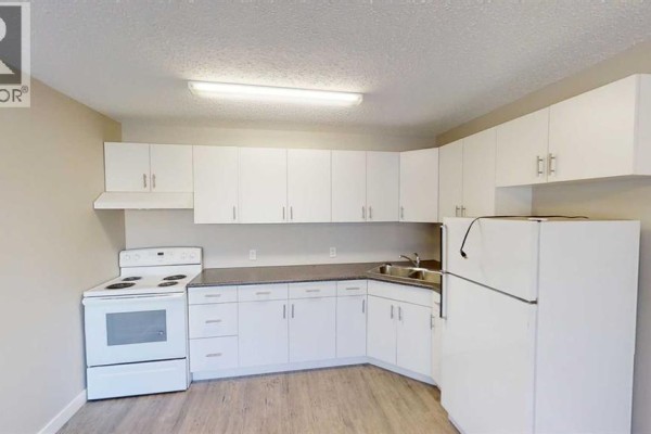 306, 9932 105 Avenue, Grande Prairie, AB T8V1G9 Photo 5