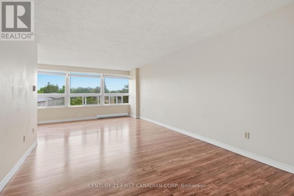 Bedroom - 306 - 1445 Huron Street, London East, ON N5V2E6 Photo 4