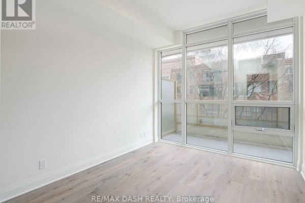 306 - 151 Avenue Road, Toronto, ON M5R2H7 Photo 5