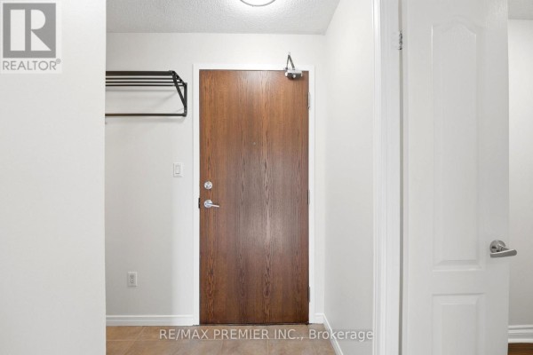 Kitchen - 306 - 2772 Keele Street, Toronto, ON M3M0A3 Photo 5