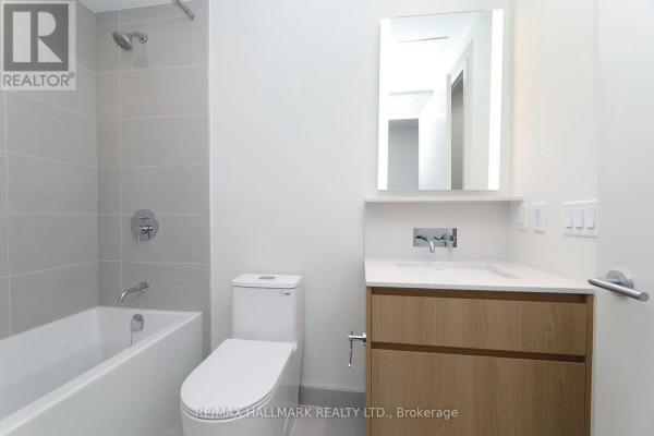 Bathroom - 306 - 322 Dupont Street, Toronto, ON M5R0E3 Photo 5