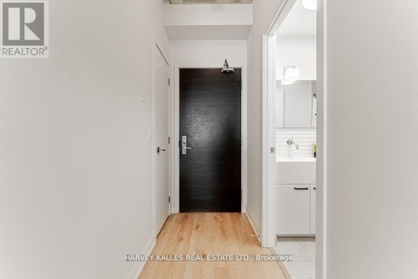 Kitchen - 306 - 55 Stewart Street, Toronto, ON M5V2V1 Photo 3