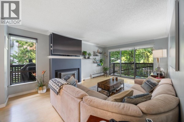 306 110 Seventh Street, New Westminster