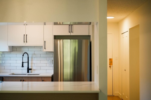306 1526 George Street, White Rock, BC V4B4A5 Photo 2