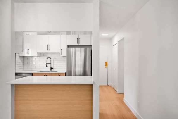 306 1526 George Street, White Rock, BC V4B4A5 Photo 5