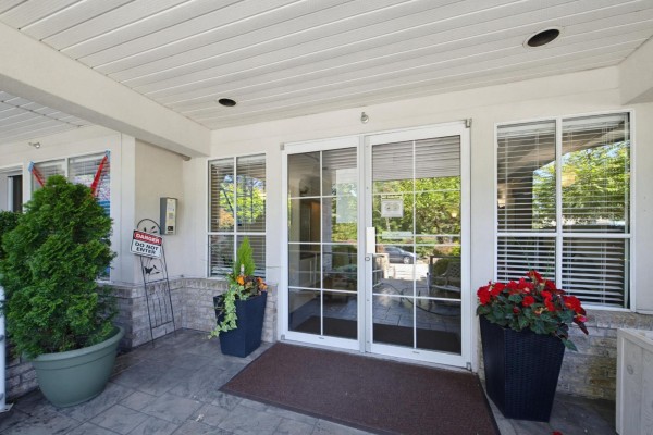 306 15290 18 Avenue, Surrey, BC, photo 3