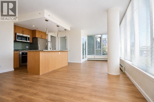 306 1887 Crowe Street, Vancouver, BC V5Y0B4 Photo 2