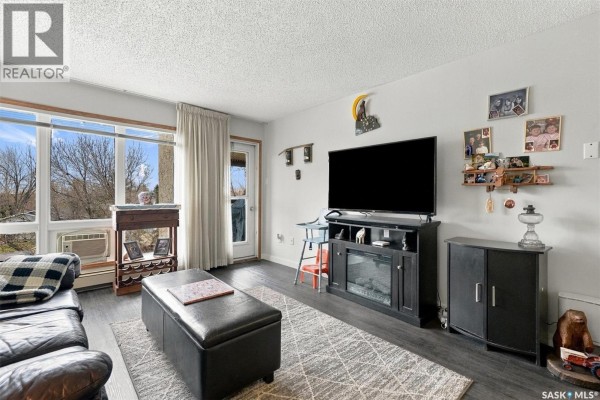 Bedroom - 306 3220 33rd Street W, Saskatoon, SK S7L6K3 Photo 5