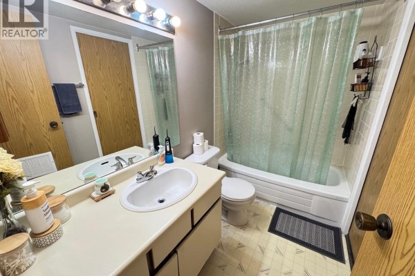 306 4363 Halifax Street, Burnaby, BC V5C5Z3 Photo 5