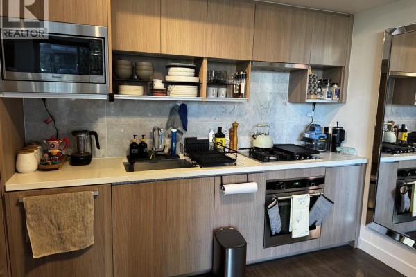 306 68 Smithe Street, Vancouver, BC V6B0P4 Photo 2
