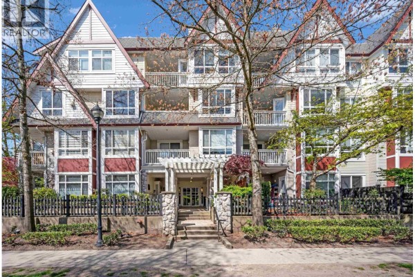 306 6833 Village Green, Burnaby