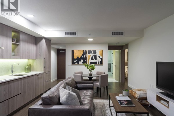 306 89 Nelson Street, Vancouver, BC V6Z0E7 Photo 3