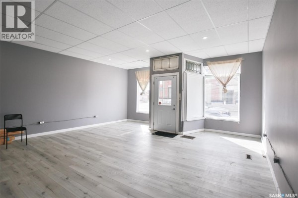 3pc Bathroom - 306 Fairford Street W, Moose Jaw, SK S6H1V9 Photo 3