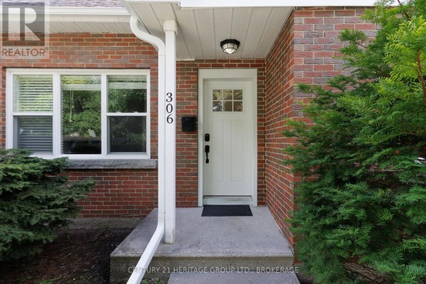 Bedroom - 306 Glengarry Road, Kingston, ON K7M3J9 Photo 3