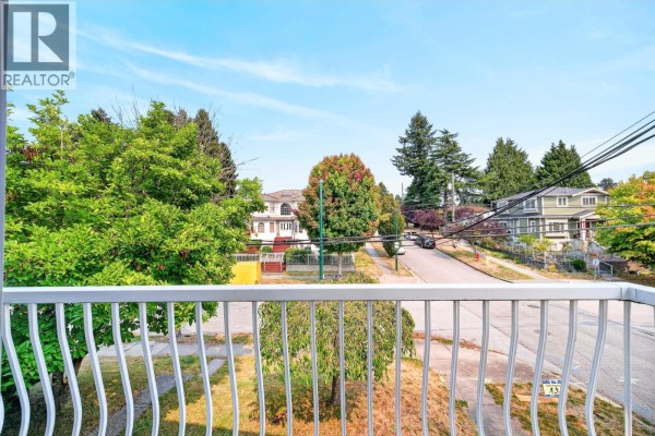 3060 Euclid Avenue, Vancouver, BC V5R5E2 Photo 5