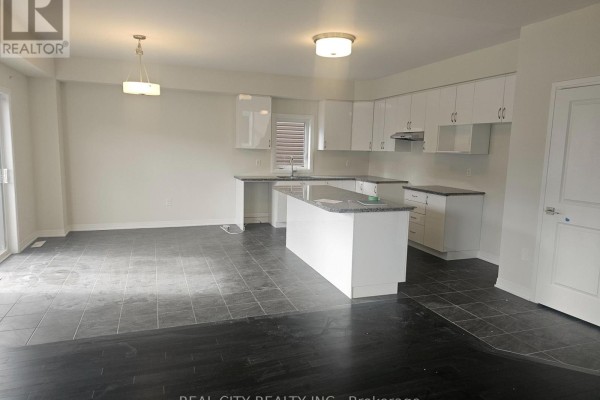 3063 Sandy Acres Avenue, Severn, ON L3V6H3 Photo 5