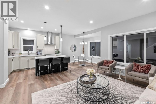 Kitchen - 3065 Green Turtle Road, Regina, SK S4V4E5 Photo 2